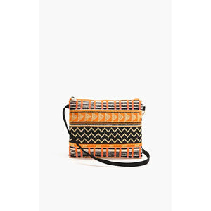 Elevate your accessory game with our Spring Clutch! This playful handheld treasure features a handwoven pattern jacquard with dazzling front beads that catch the light with every movement. 