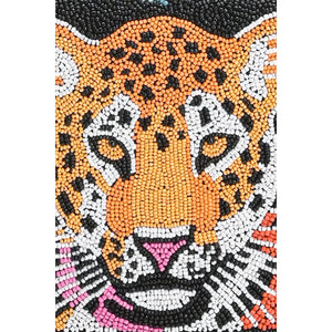 Fierce. Fun. Fabulous. This medium-sized clutch is what happens when jungle vibes meet high-fashion glam. With a bold beaded leopard and tropical flower moment happening right on the flap, it's giving vacay with an edge—and we're so here for it.