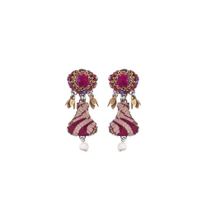 Be a dainty darling with these Ayala Bar "Manami" earrings. In fiery red, they add a pop of color and charm to any outfit. These intricately designed earrings are perfect for those who love to stand out and make a statement.