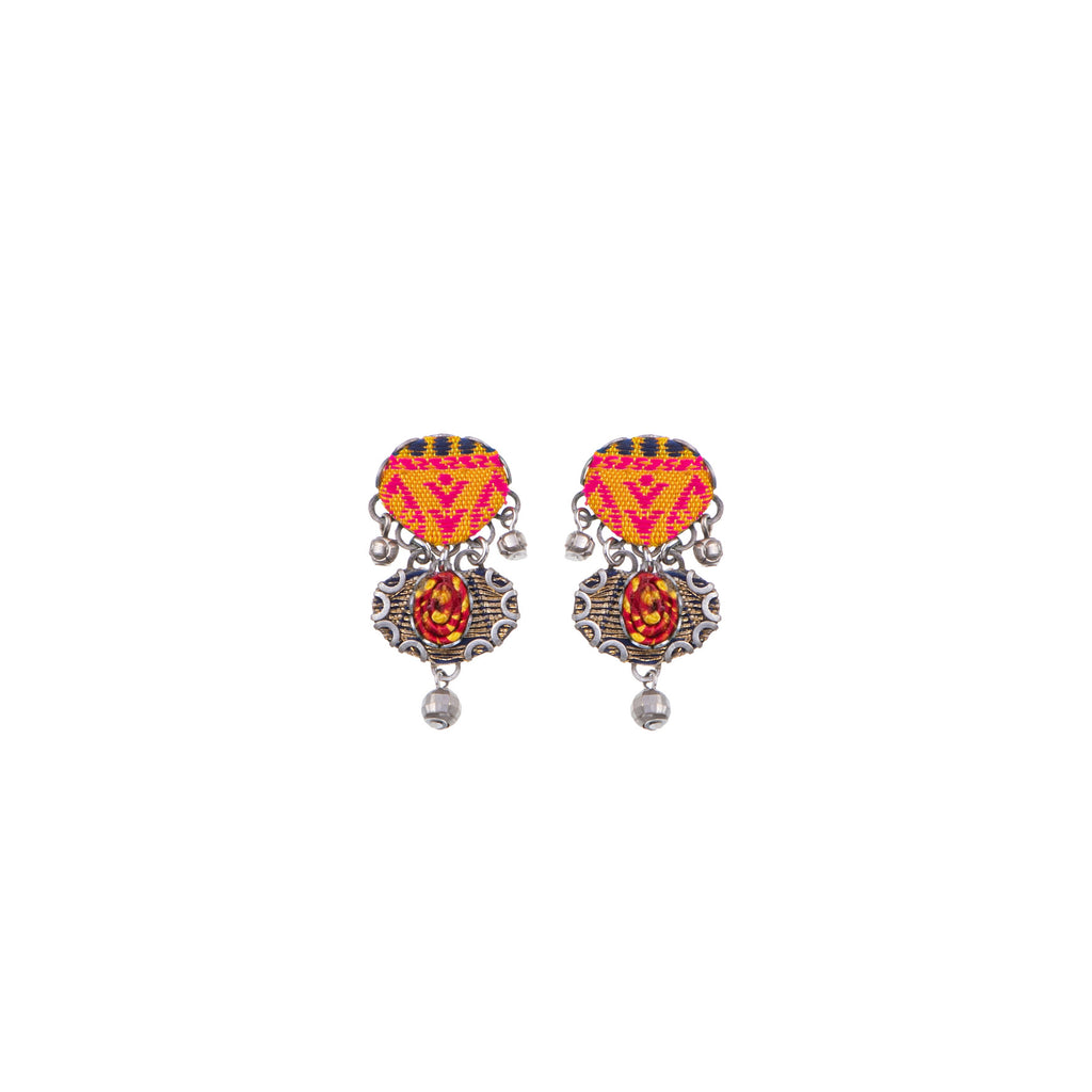 Add a touch of whimsy to your wardrobe with Ayala Bar's Savita Earrings. These playful earrings feature small orange embroidery, making them the perfect accessory for any outfit (dreams included)