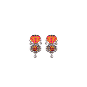 Add a touch of whimsy to your wardrobe with Ayala Bar's Savita Earrings. These playful earrings feature small orange embroidery, making them the perfect accessory for any outfit (dreams included)