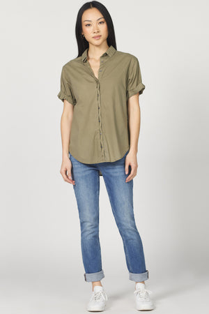 The Dear John Benning shirt brings effortless style with its button-down front and roll-up sleeves, perfect for a laid-back vibe. Designed with a relaxed fit, it’s your go-to for comfort without sacrificing cool. Whether you’re out for brunch or just chilling, this shirt adds a playful touch to any outfit.