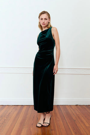 Feel luxurious in the Deluc velvet dress from Arum. With its soft, rich fabric, you'll make a statement at any event. Comfort meets style in this unique piece. (Dress to impress without sacrificing comfort!)