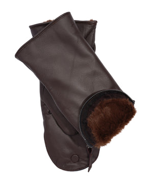 Stay snug and super stylish with our Echo | Zip Top Glove! Perfect for keeping your digits toasty, this glove is lined with luxurious faux fur and features a cool zip top – you'll never be short on style, no matter what the weather!