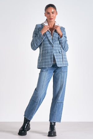 Introducing Elan's Manhattan blazer, the perfect blend of quirky and sleek! With a blue silver plaid design and a hidden hoodie, this blazer is both stylish and playful. Upgrade your wardrobe with this statement piece.