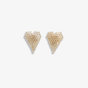 Meet your new go-to earrings – the Esme Luxe Heart Posts! Picture this: playful heart-shaped designs crafted with shimmery glass beads. These earrings are the everyday style boost you've been waiting for. Versatile, chic, and full of personality, they're perfect for adding that extra something to your look.