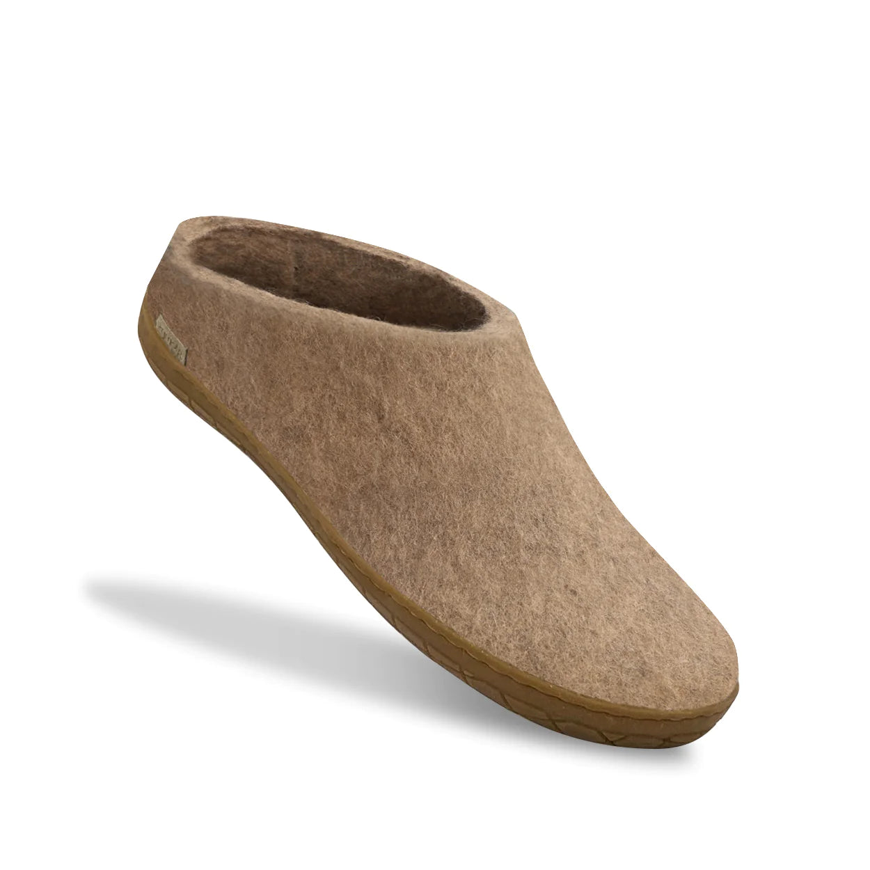 Felt slipper of 100% pure natural wool with a sole of natural rubber.