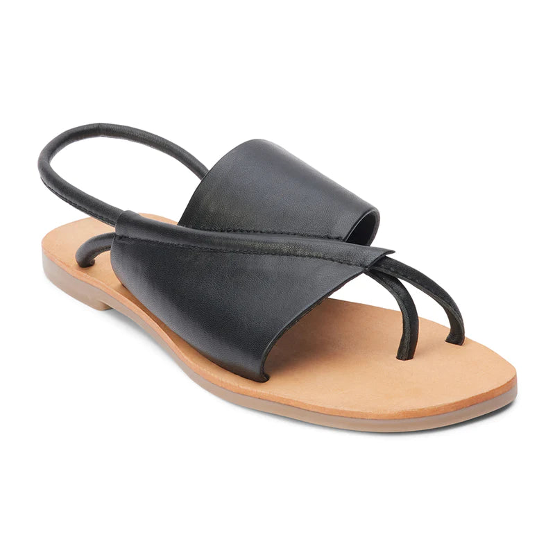 Step into style with Matisse | Shayla! These leather sandals are the perfect mix of comfort and chic. With their high-quality material and trendy design, you'll be turning heads wherever you go. Say hello to your new favorite summer shoe (and goodbye to boring sandals).