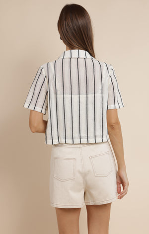 Embrace effortless style with this striped knit 2-piece set from Sage the Label. Soft, cozy, and perfectly playful, it’s designed to keep you comfy while turning heads. Mix and match or wear together for a chic, laid-back look that’s ready for anything your day throws at you.