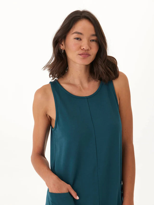 Made from our buttery soft Modal Terry fabric, this romper is the perfect one-and-done outfit for warm days or laid-back lounging. Designed with a relaxed fit, roomy pockets, and a clean front seam detail, it blends effortless comfort with a polished look.