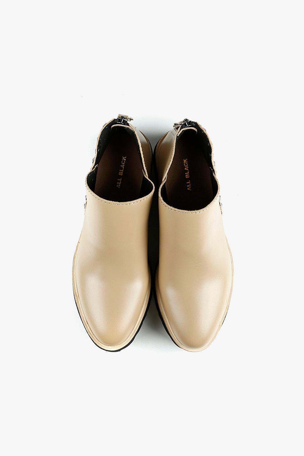 All Black | Flatform Stud